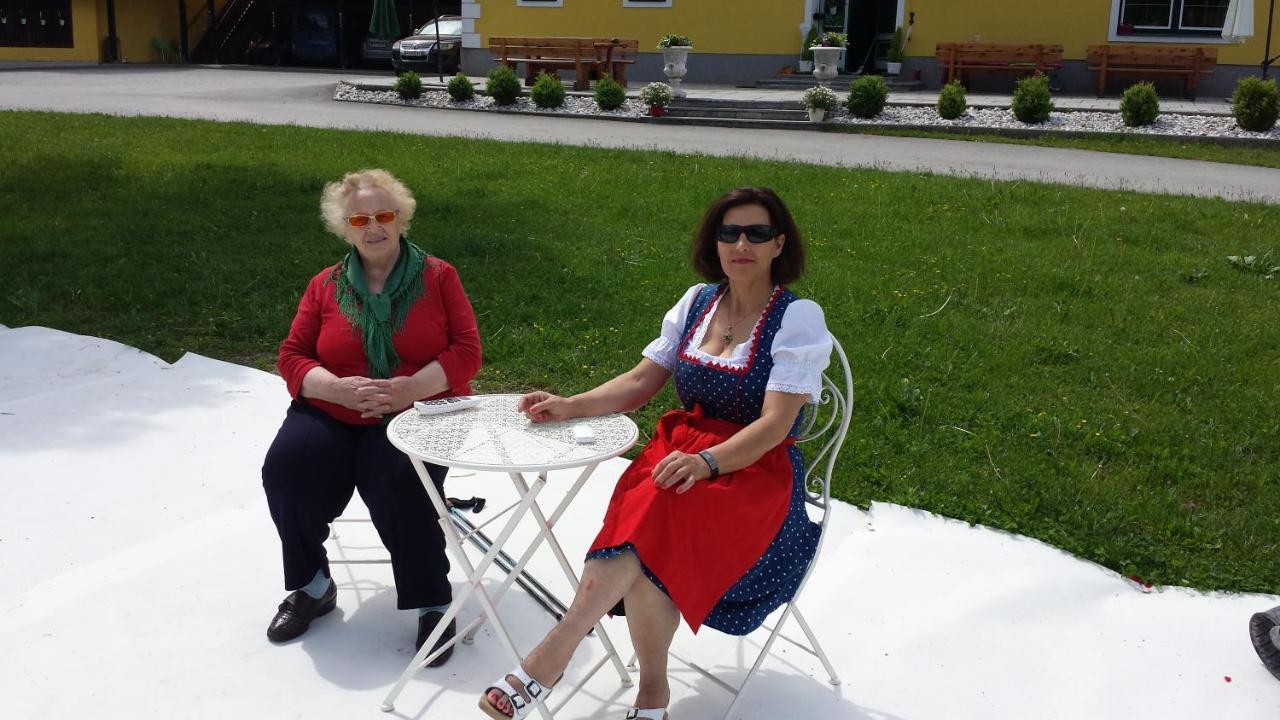 Huette Zum Verlieben Gurk Екстер'єр фото